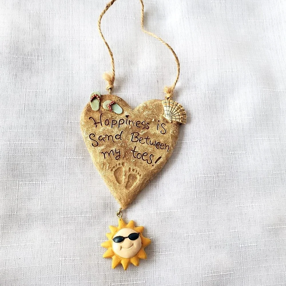 Happiness Is Sand Between My Toes Heart Shaped Hanging Plaque Christmas Ornament